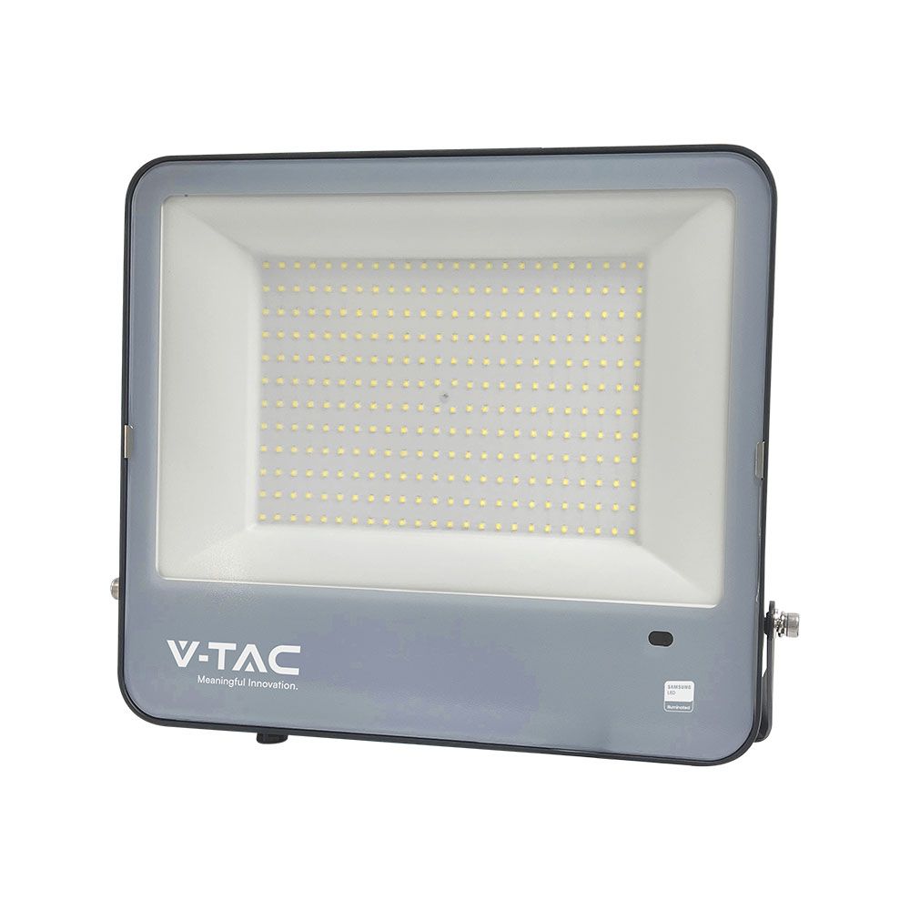 200W Naświetlacz LED z czujnikiem zmierzchu / Chip Samsung / Przewód: 1m / Barwa: 4000K / Obudowa: Czarna / Skuteczność 135lm/w