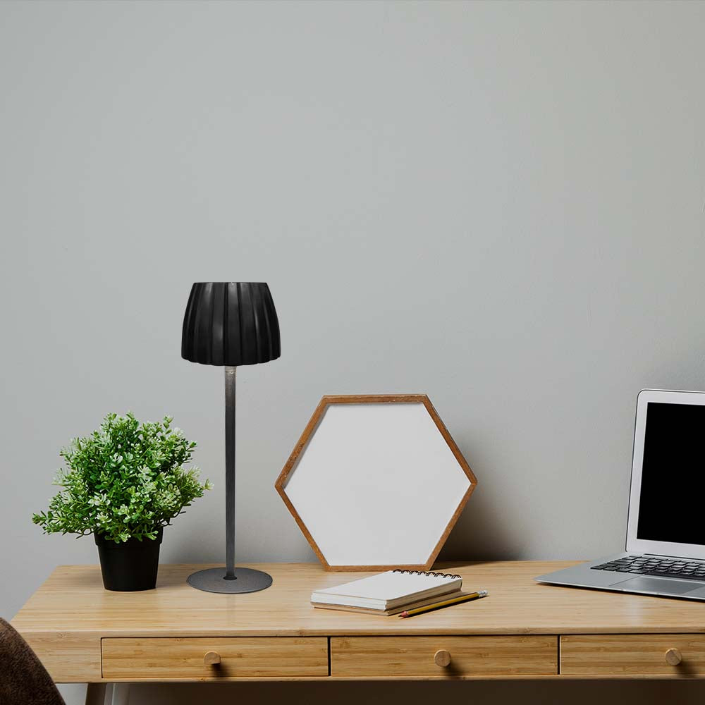 2.7W Lampa Biurkowa LED / Barwa: 3w1 / Czarna