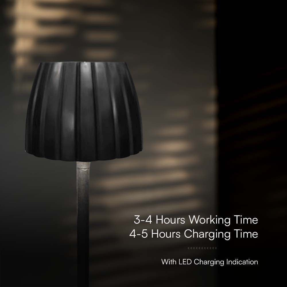 2.7W Lampa Biurkowa LED / Barwa: 3w1 / Czarna