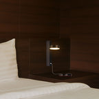 8W Kinkiet hotelowy LED z USB / Barwa:3000K / Czarny