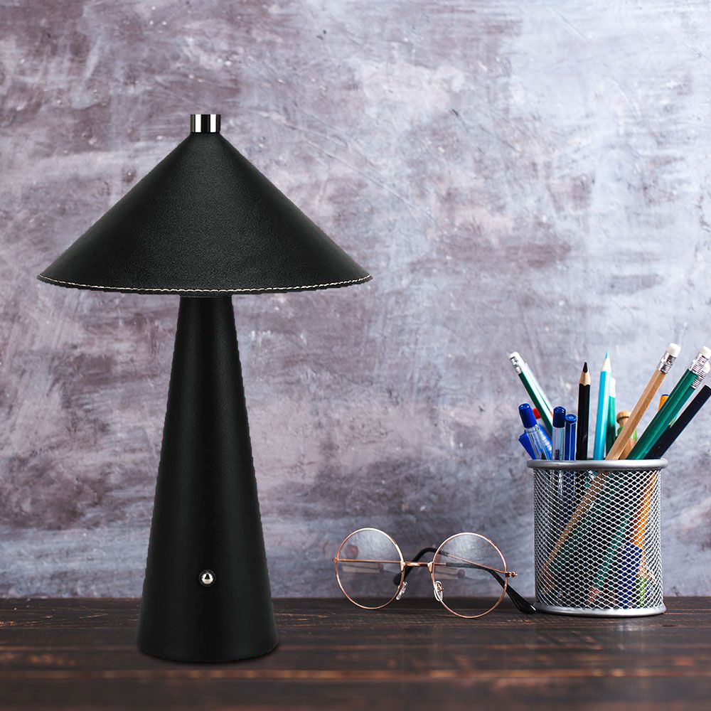3W Lampka nocna LED zasilana bateryjnie/ Ściemnianie przez dotyk / Bateria 4000mAh / Barwa:3w1 / Obudowa: Czarny