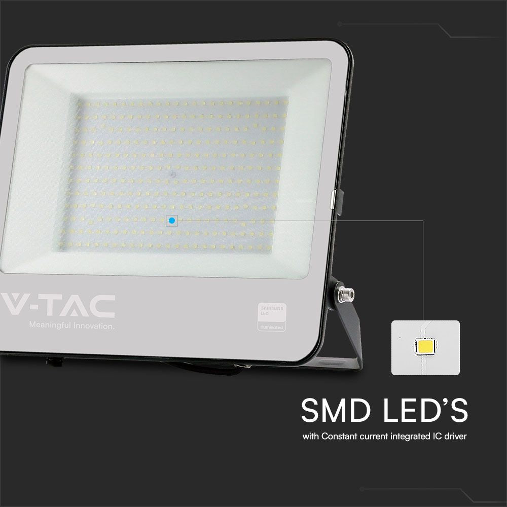 200W Naświetlacz LED / Chip SAMSUNG / Barwa:4000K / Obudowa: Czarna / Skuteczność 87lm/W