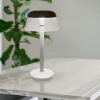 3W Lampka nocna LED zasilana bateryjnie/ Ściemnianie przez dotyk / Bateria 1800mAh / Barwa:3w1 / Obudowa: Biała
