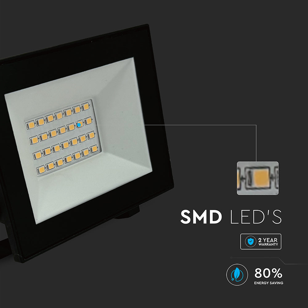 20W Naświetlacz LED / Seria: E-Class / Barwa:6500K / Obudowa: Czarna