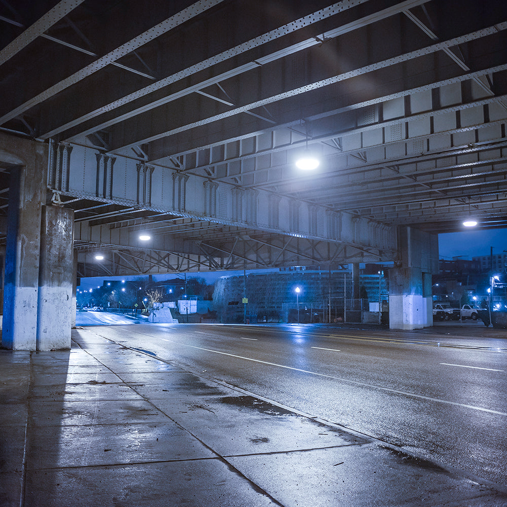 100W Oprawa Highbay / Barwa:6500K / Obudowa: Czarna / 5 Lat gwarancji / Skuteczność 155lm/W / Kąt 90'