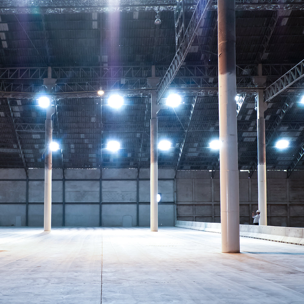 150W Oprawa Highbay / Barwa:6500K / Obudowa: Czarna / 5 Lat gwarancji / Skuteczność 155lm/W / Kąt 90'