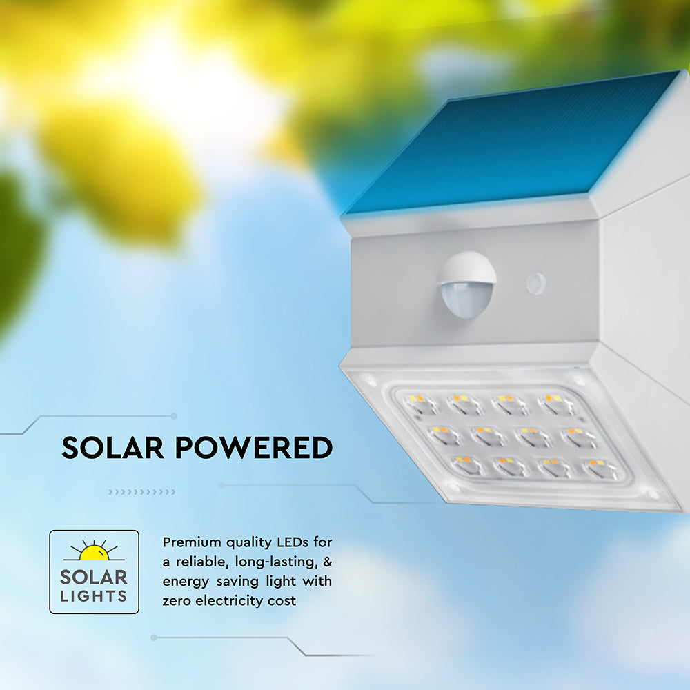 2.5W Solarna kinkiet ogrodowy z czujnikiem ruchu / Obudowa: Biała / Barwa:3w1