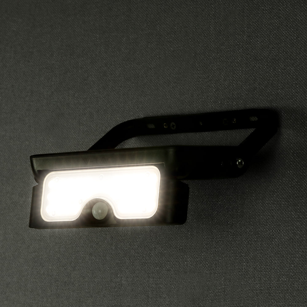 7W Naświetlacz LED solarny z czujnikiem ruchu / Barwa:3w1 / Obudowa: Czarna