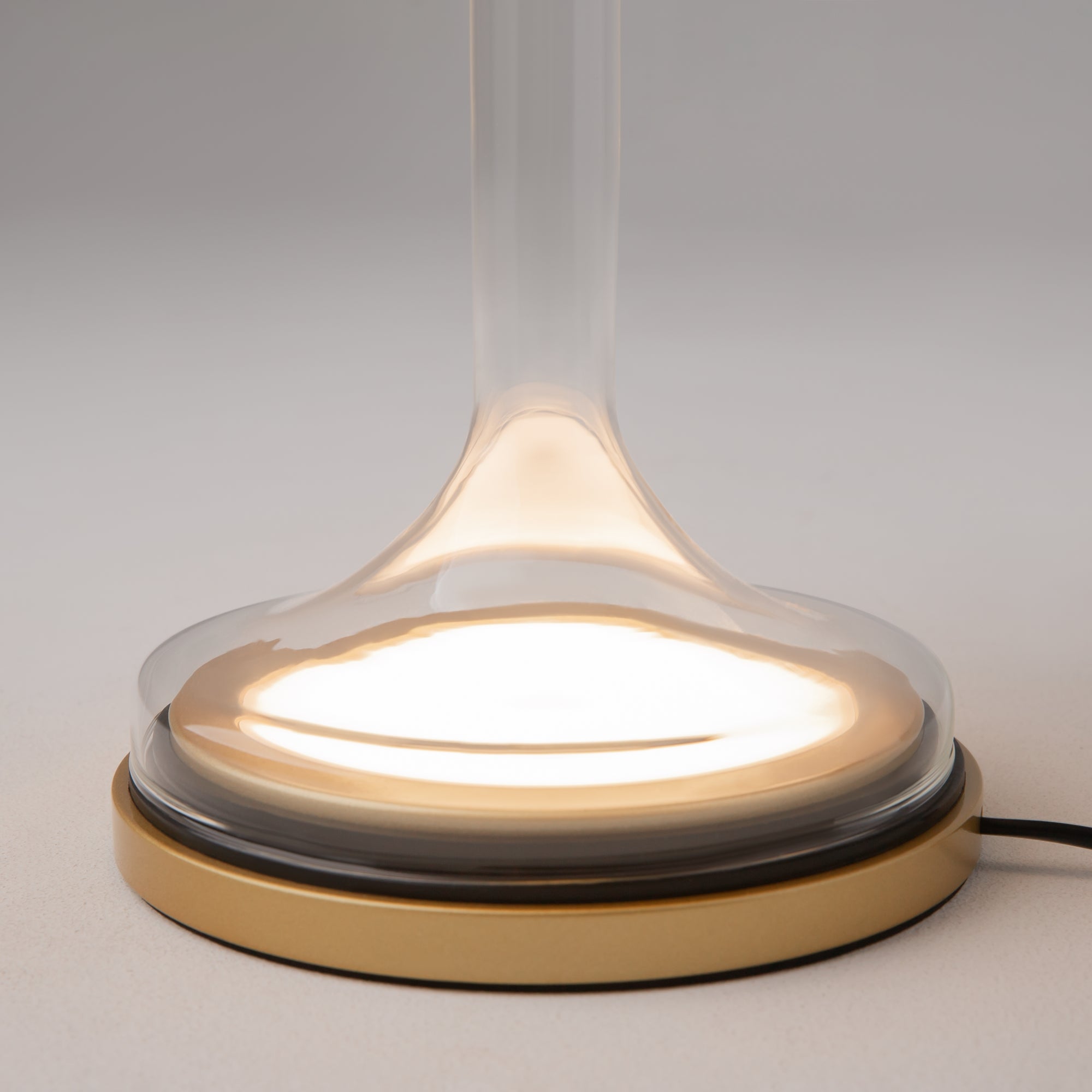 Maytoni Lampa stołowa Spirito - Metal + szkło - Złoty MOD286TL-L18G3K