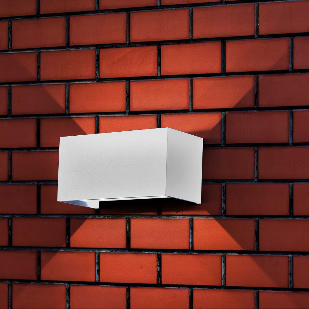 24W Lampa ścienna LED / Barwa:3000K / Obudowa: Biała / Kwadratowa