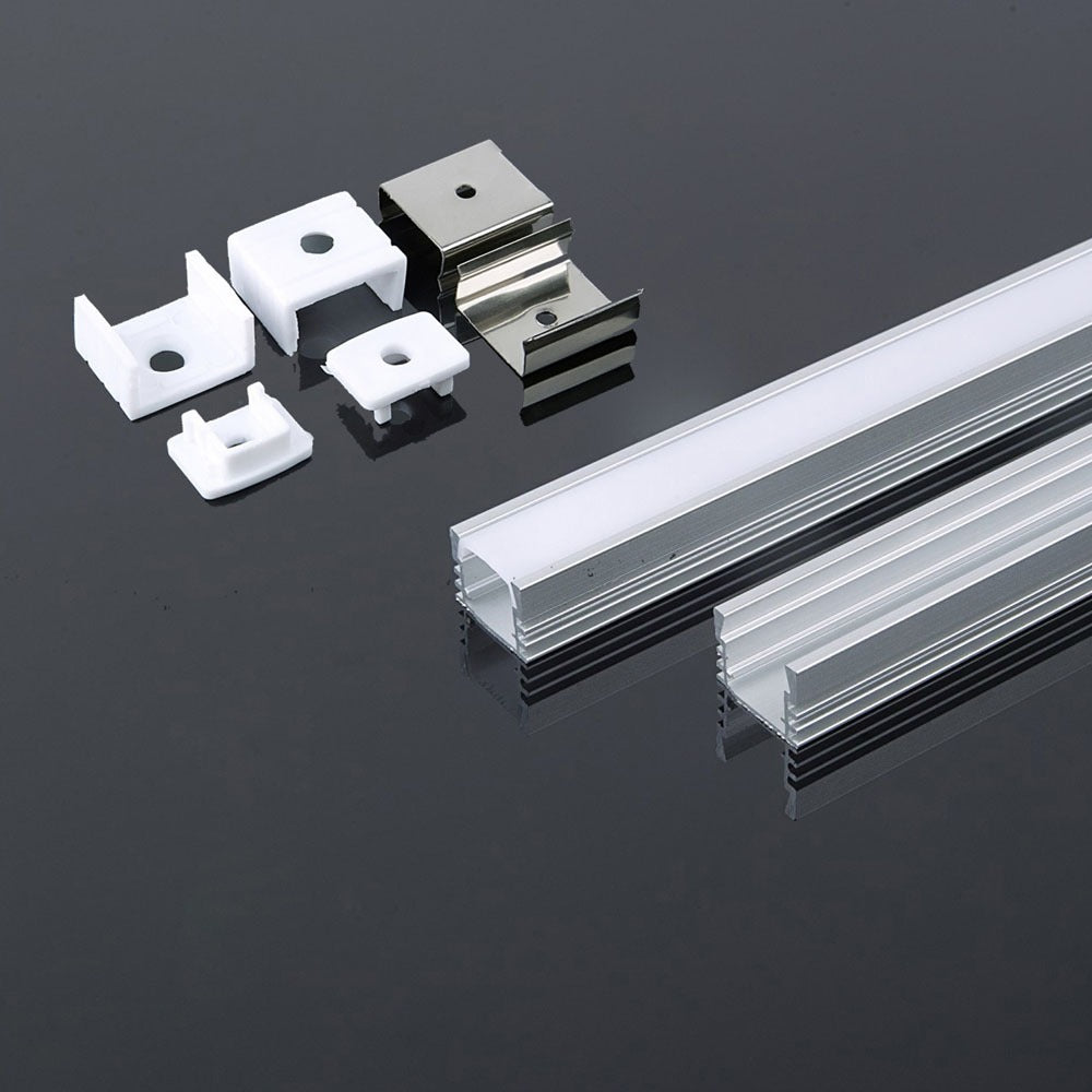 Profil Aluminiowy do paska LED na powierzchniowy / 2000mmx17.4mmx12.1mm / Klosz: Mleczny / Kolor: Aluminium