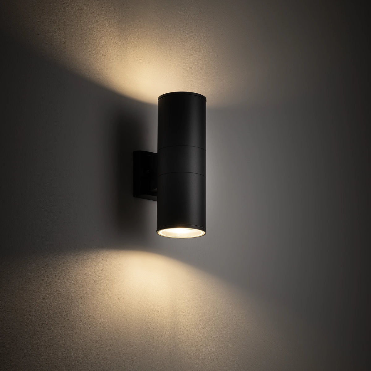 Nowodvorski Lampa ścienna natynkowa FOG 25W only LED 50/60Hz IP44 - Aluminium lakierowane - Grafitowy II 3404 - lampa włączona