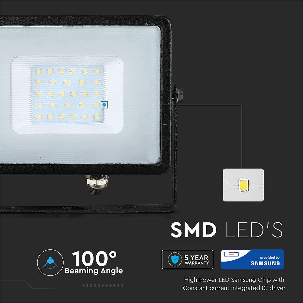 30W Naświetlacz LED SMD / Chip SAMSUNG / Barwa:4000K / Obudowa: Czarna