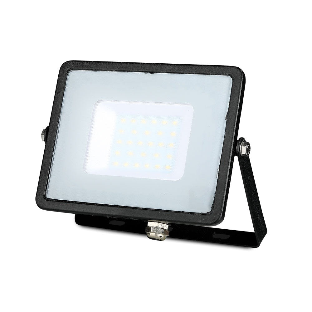 30W Naświetlacz LED SMD / Chip SAMSUNG / Barwa:4000K / Obudowa: Czarna