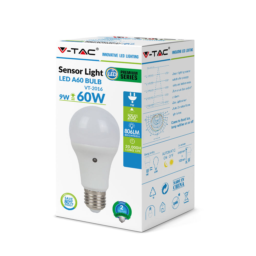 9W A60 Żarówka LED z czujnikiem zmierzchu / Barwa:2700K / Trzonek:E27