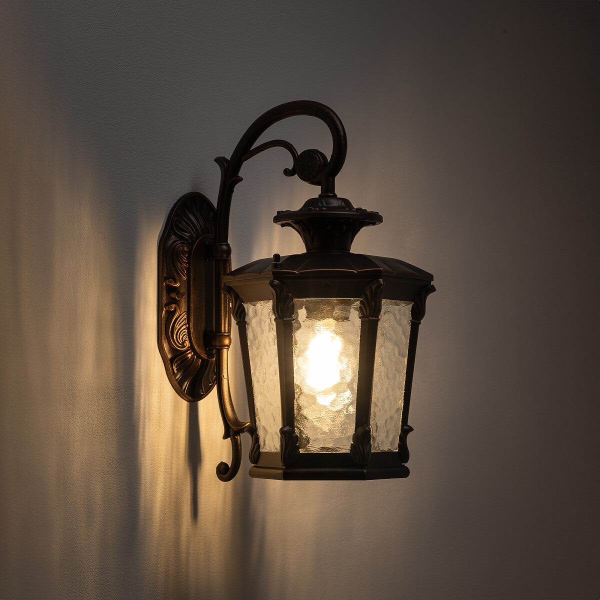 Nowodvorski Lampa ścienna natynkowa AMUR 25W only LED 50/60Hz IP23 - Aluminium lakierowane - Czarny patynowany miedzią 4692 - lampa włączona