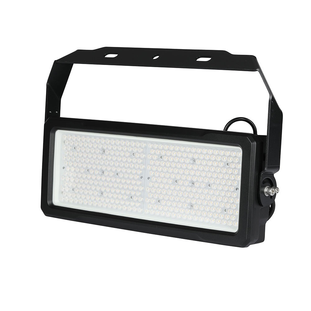 250W Oprawa stadionowa / Chip SAMSUNG / ZASILACZ MEANWELL / Barwa:6000K / ŚCIEMNIANIE 0-10V / KĄT 120'