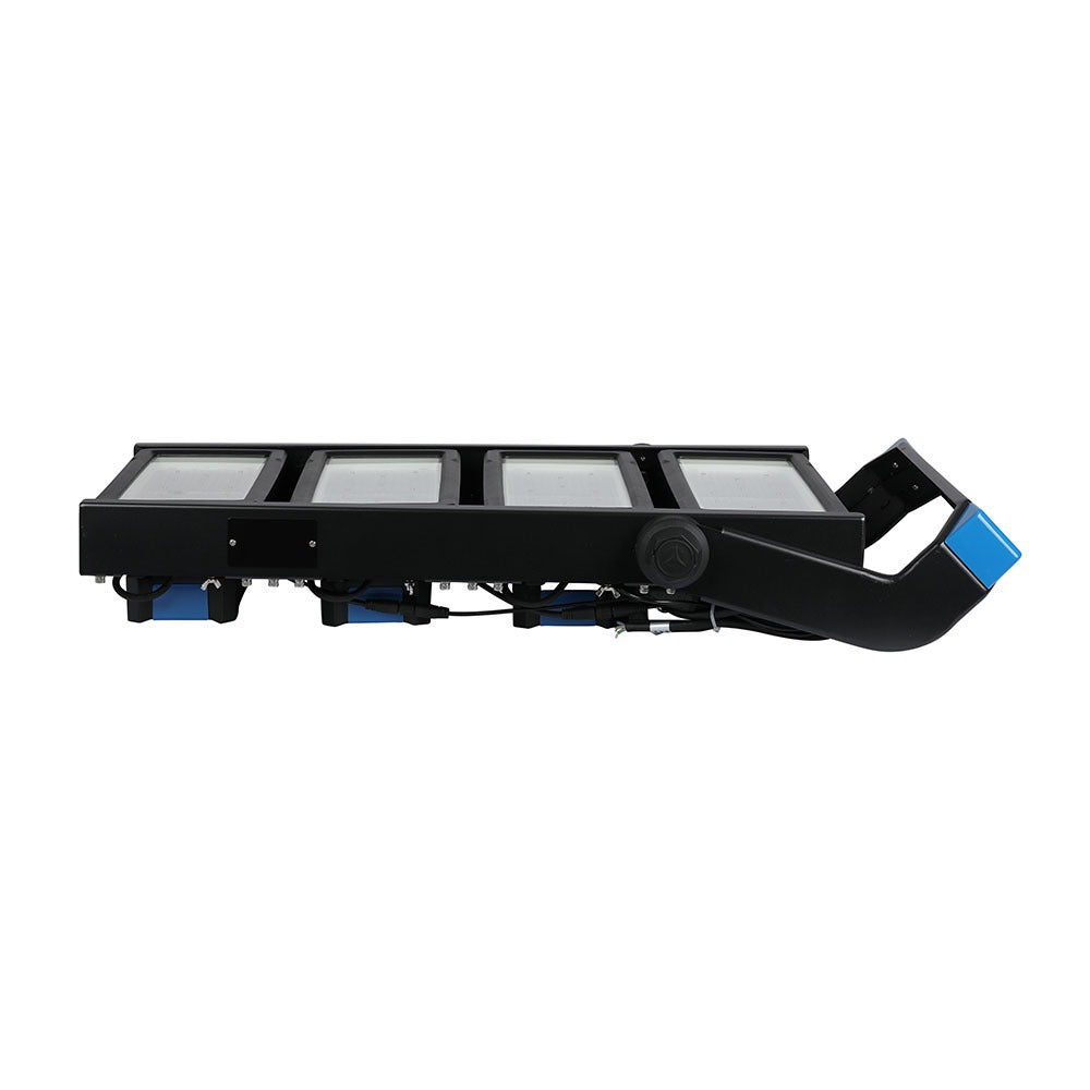 1000W Oprawa stadionowa / Chip SAMSUNG / ZASILACZ MEANWELL / Barwa:4000K / ŚCIEMNIANIE 0-10V / KĄT 120'