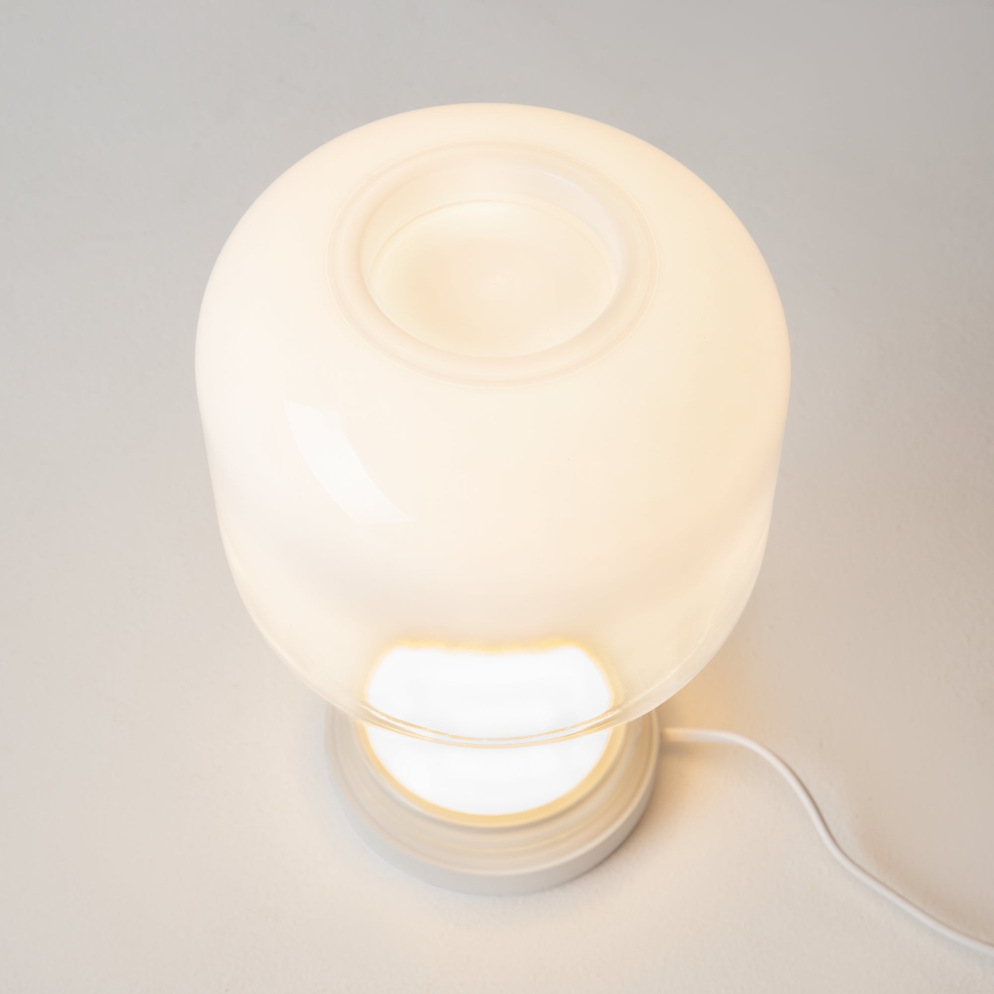 Maytoni Lampa stołowa Spirito - Metal + szkło - Biały MOD286TL-L8W3K