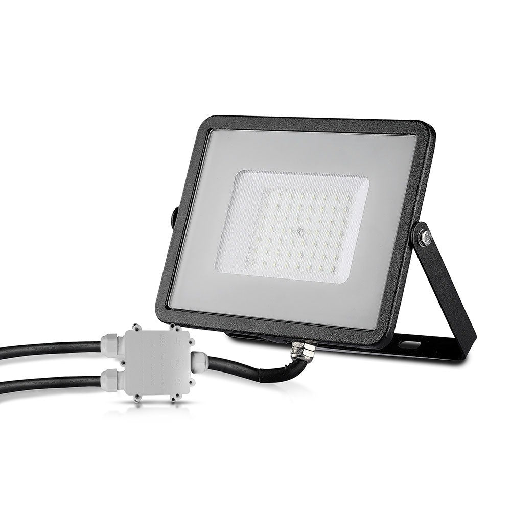 Złącze kablowe hermetyczne do przewodów elektrycznych / Ilość przewodów: 3 / Przekrój żyły: 0,5-2,5mm² / Średnica kabla: 8-12mm / IP68 / Biały