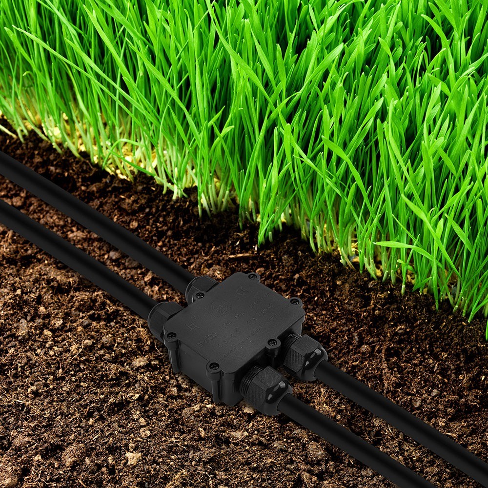 Złącze kablowe hermetyczne do przewodów elektrycznych / Ilość przewodów: 4 / Przekrój żyły: 0,5-2,5mm² / Średnica kabla: 8-12mm / IP68 / Czarny