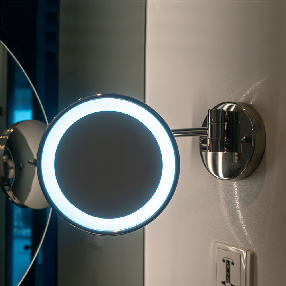 3W Lusterko kosmetyczne ścienne z podświetleniem LED / Zasilanie: 4xAAA / Barwa:6400k