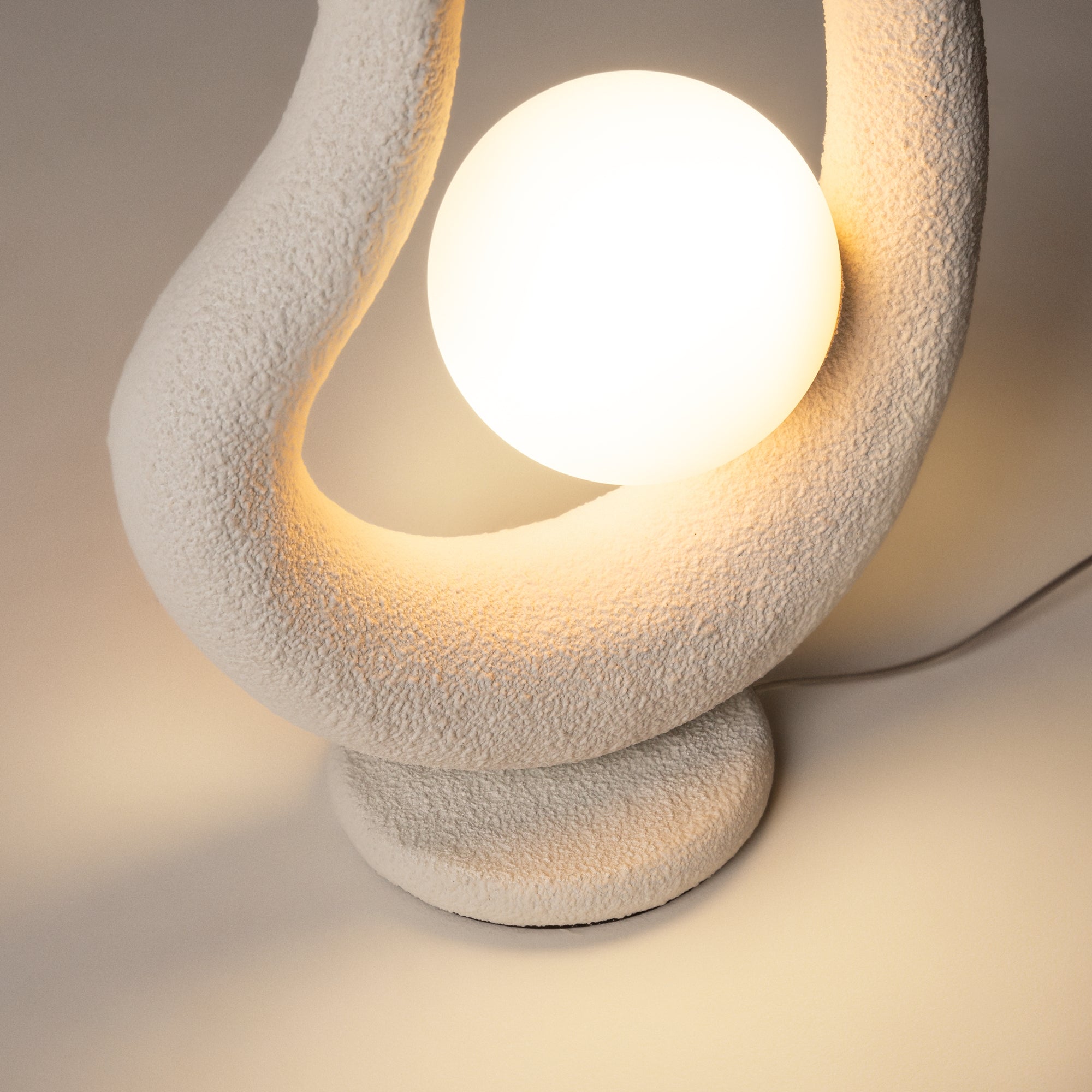 Maytoni Lampa stołowa Opus - Metal - Biały MOD380TL-01W