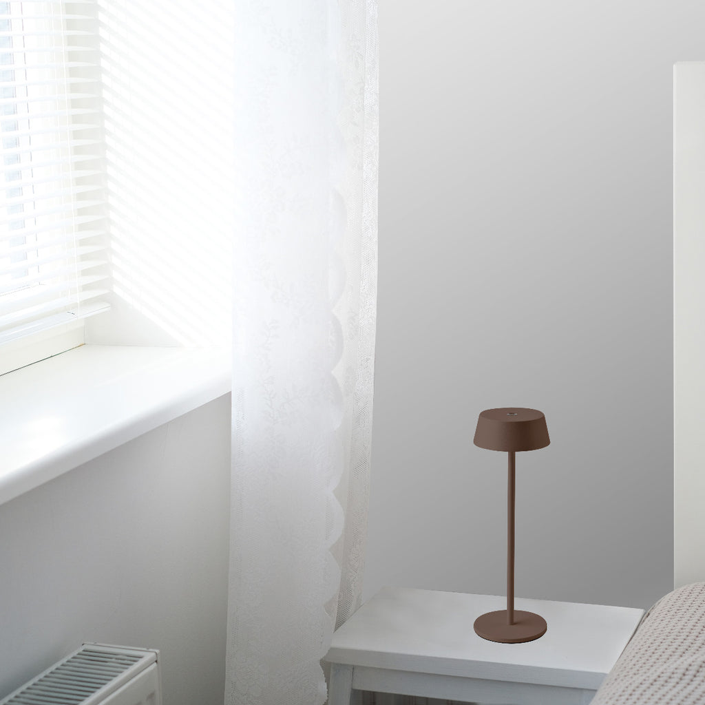 2W Lampka nocna LED zasilana bateryjnie / Ściemnianie przez dotyk / Barwa: 3000K / Obudowa: Brązowy / IP54