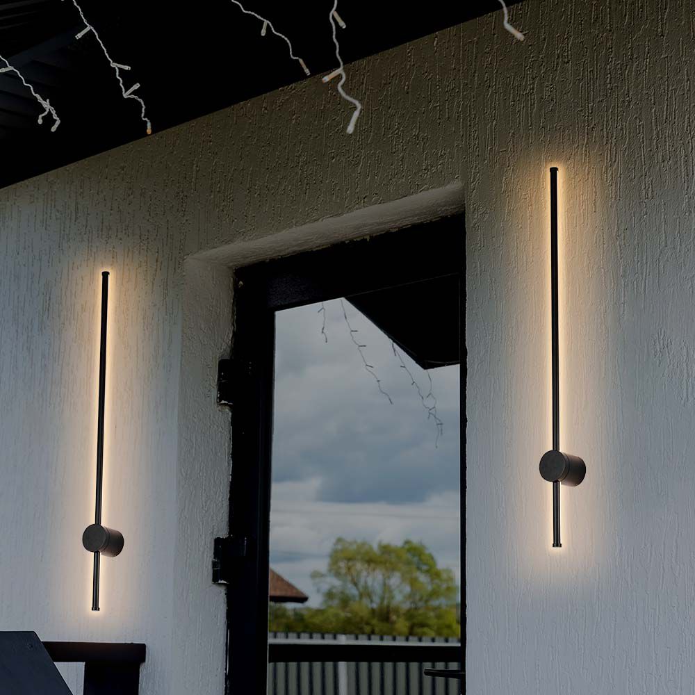 12W Lampa ścienna LED / Barwa: 3000K / Obudowa: Czarny / IP54 / Pionowa