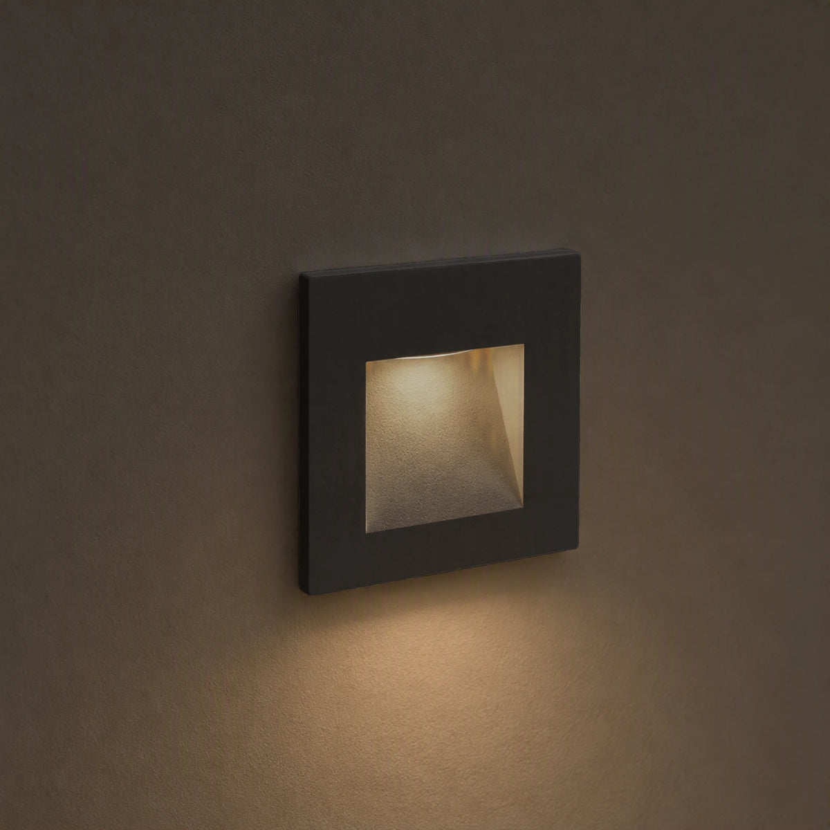 Nowodvorski Lampa ścienna wbudowana STEP LED 3W 50/60Hz IP44 - Aluminium lakierowane - Grafitowy 6907 - lampa włączona