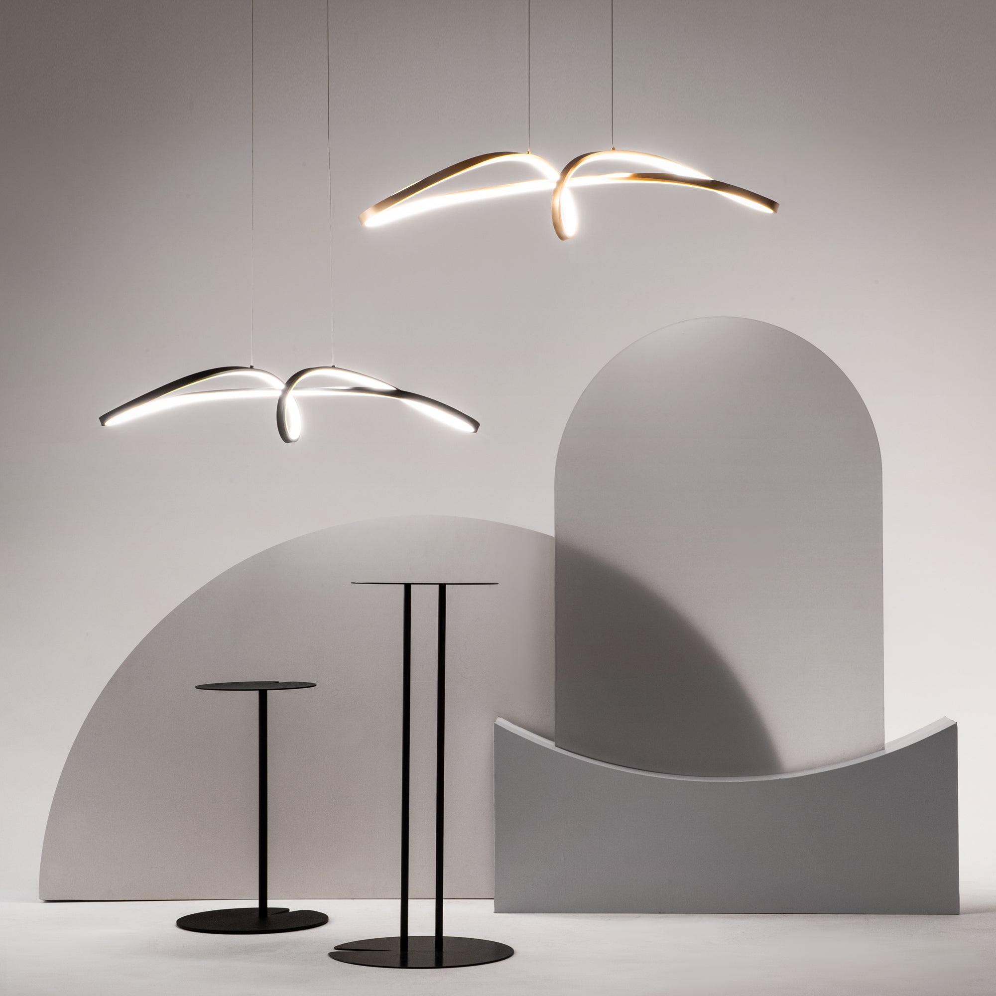 Maytoni Lampa wisząca Curve - Aluminium - Czarny MOD156PL-L52B4K