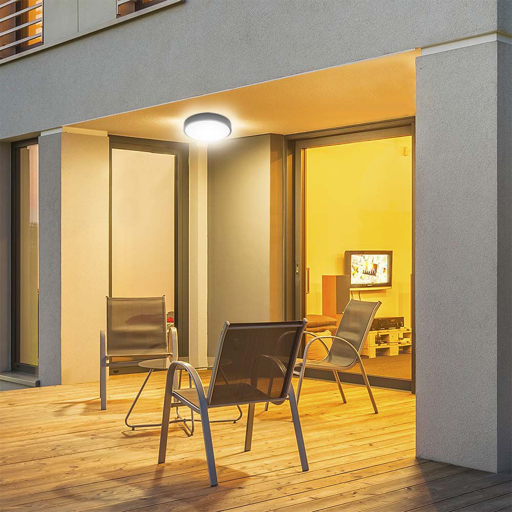 24W Plafon LED / Średnica: 295mm / Barwa:3000K / Klosz: Okrągły mleczny czarna ramka / IP44