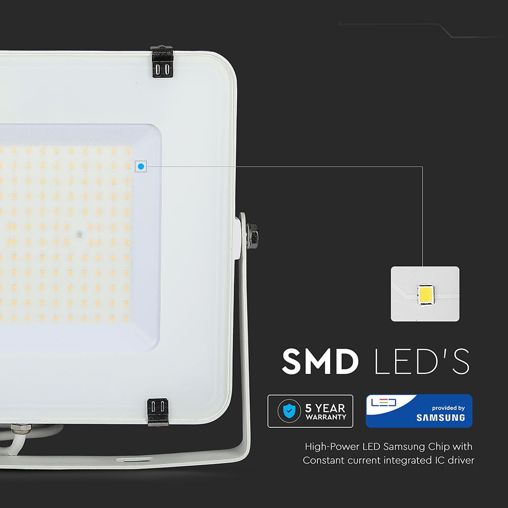 150W Naświetlacz LED SMD / Chip SAMSUNG / Barwa:6400K / Obudowa: Biała / Wydajność: 120lm/w