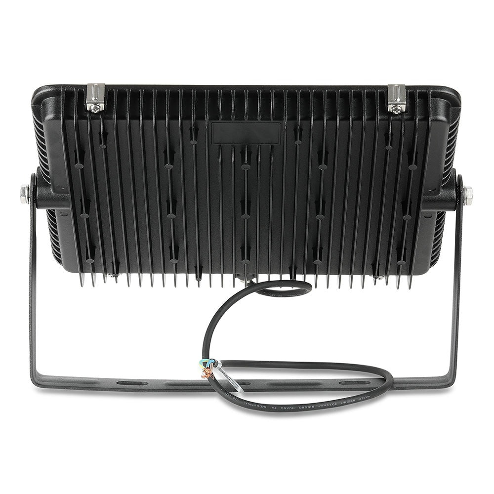 200W Naświetlacz LED SMD / Chip SAMSUNG / Barwa:6400K / Obudowa: Czarna / Wydajność: 120lm/w