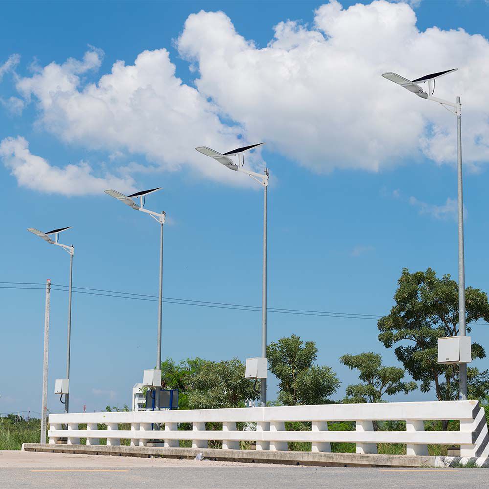 30W Lampa uliczna solarna / Barwa:4000K / Obudowa: Srebrna