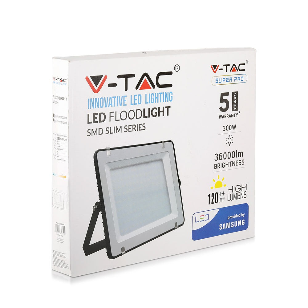 300W Naświetlacz LED SMD / Chip SAMSUNG / Barwa:6400K / Obudowa: Czarna / Wydajność: 120lm/w