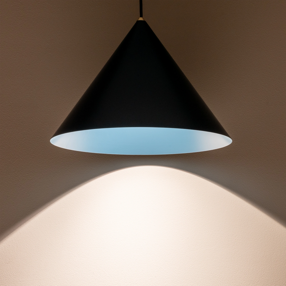 Nowodvorski Lampa wisząca ZENITH M 20W only LED 50/60Hz - Stal lakierowana - Zielony 8003 - lampa włączona