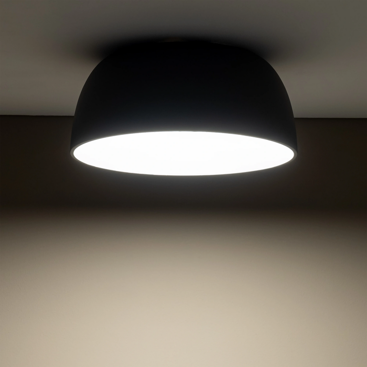 Nowodvorski Plafon SATELLITE S 25W only LED 50/60Hz - Stal lakierowana - Czarny 8012 - lampa włączona