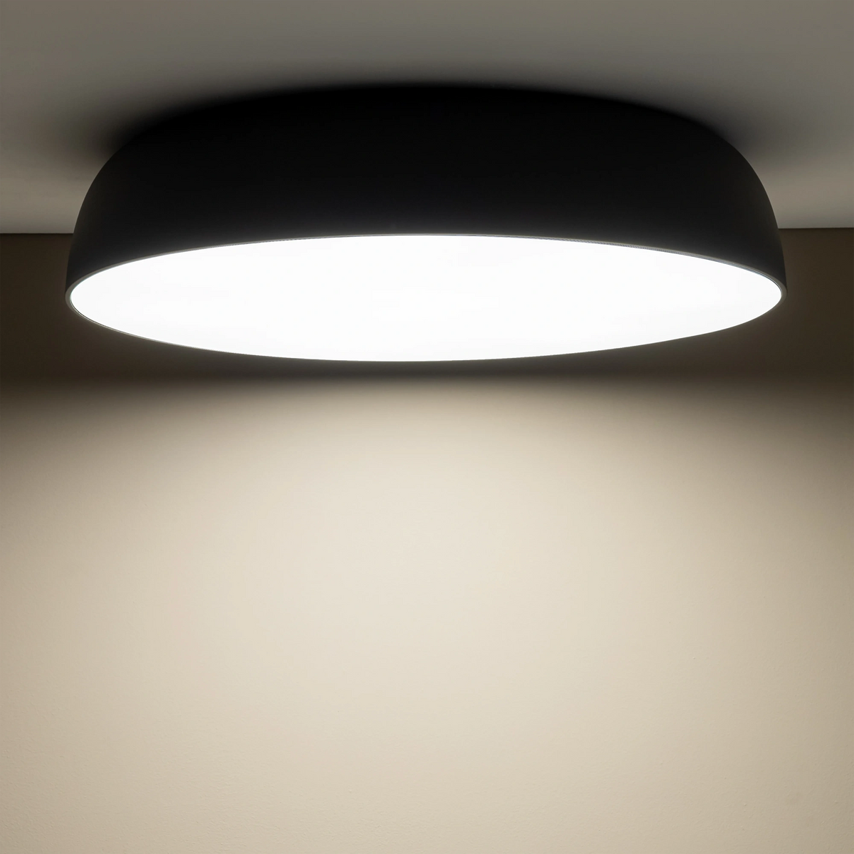 Nowodvorski Plafon SATELLITE L 25W only LED 50/60Hz - Stal lakierowana - Czarny 8021 - lampa włączona