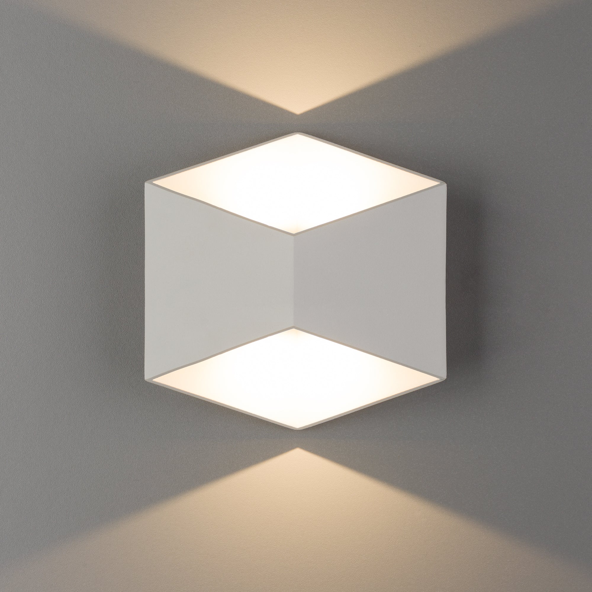Nowodvorski Lampa ścienna natynkowa TRIANGLES LED 2x5W 50/60Hz IP54 - Aluminium lakierowane - Biały