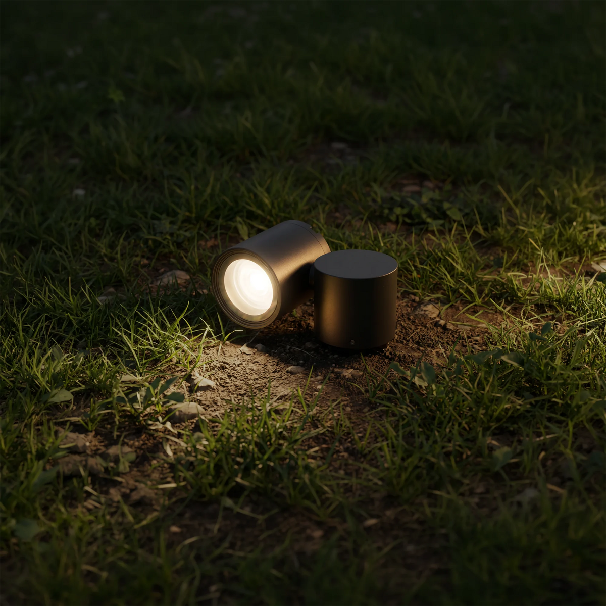 Nowodvorski Lampa gruntowa TUBINGS M 10W only LED 50/60Hz IP54 - Aluminium lakierowane - Czarny 8161 - lampa włączona