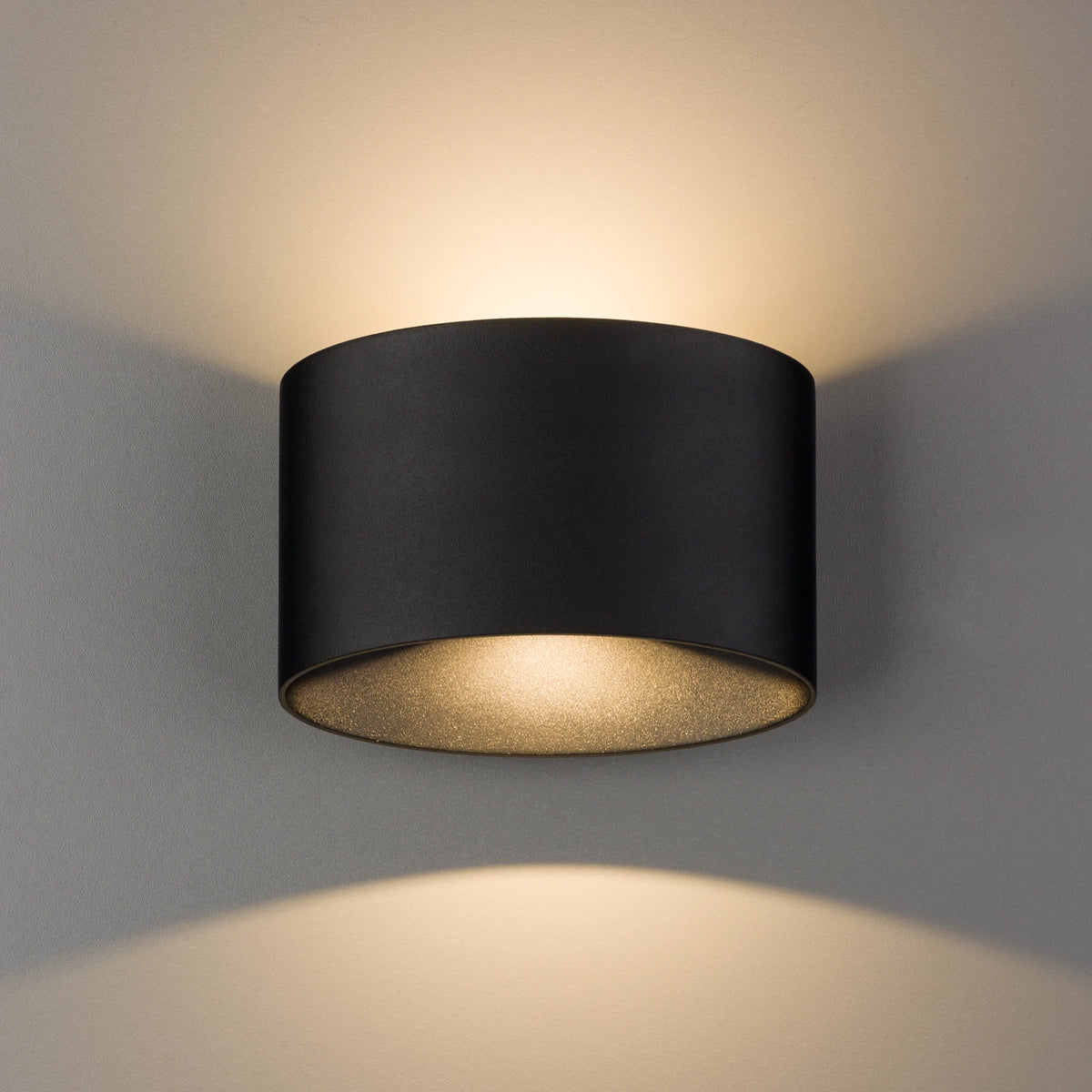 Nowodvorski Lampa ścienna natynkowa ELLIPSES LED 2x5W 50/60Hz IP54 - Aluminium lakierowane - Czarny 8182 - lampa włączona