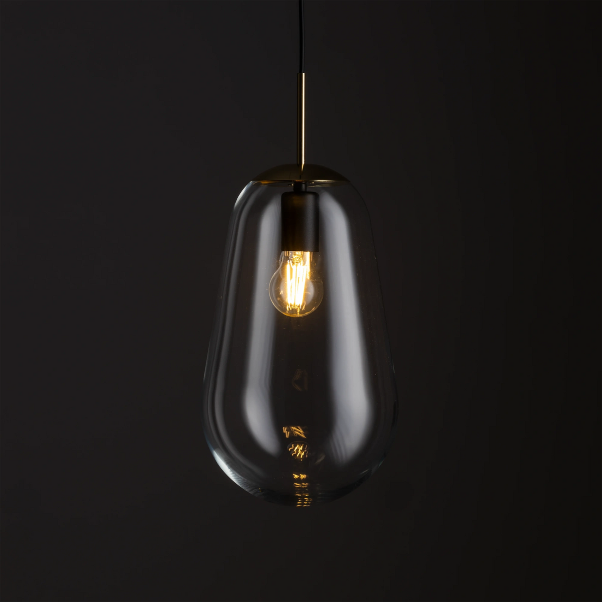 Nowodvorski Klosz / Oprawa CAMELEON PEAR M - Szkło - Transparentny II 8533 - lampa włączona