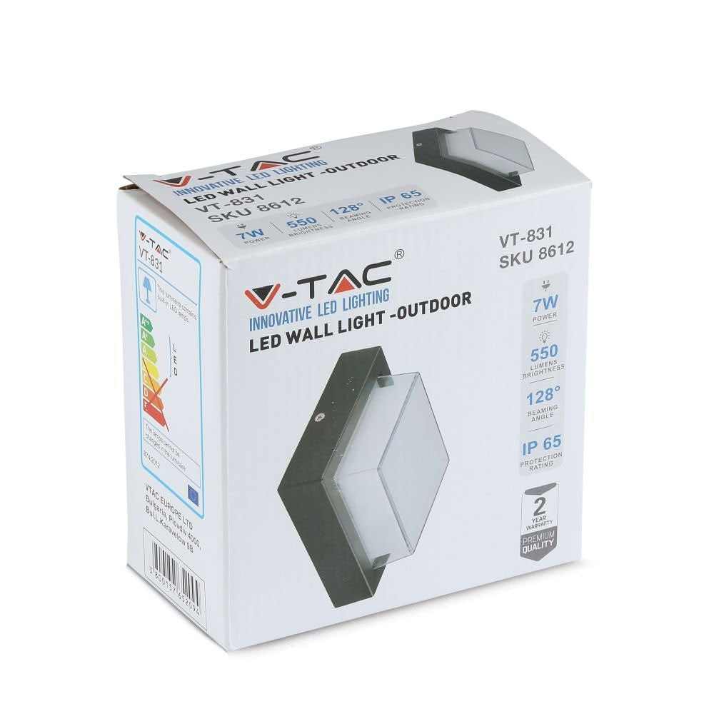 6W Lampa ścienna LED / Barwa:3000K / Obudowa: Czarny / Kwadratowa
