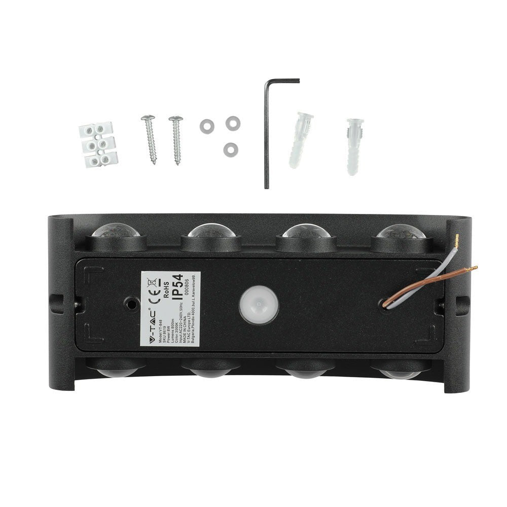 8W Lampa ścienna LED / Barwa:3000K / IP54 / Obudowa: Czarna