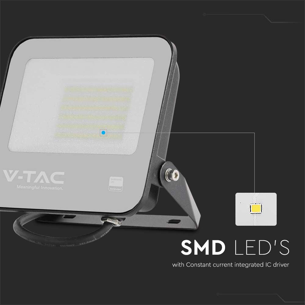 50W Naświetlacz LED SMD / Chip SAMSUNG / Barwa:4000K / Obudowa: Czarna / Skuteczność 115lm/W