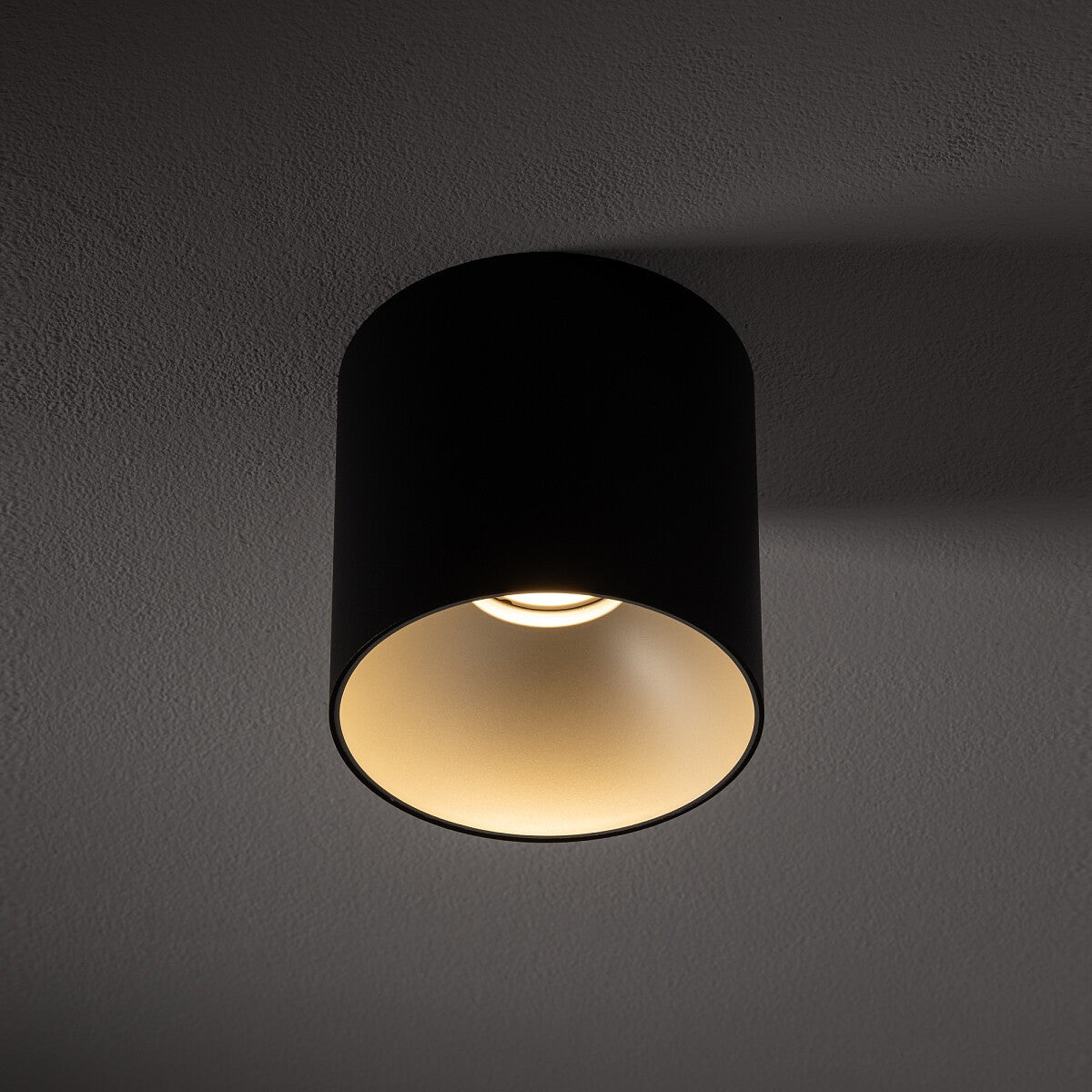 Nowodvorski Lampa downlights natynkowa EYE TONE 10W only LED 50/60Hz - Stal lakierowana - Czarny VII 8932 - lampa włączona