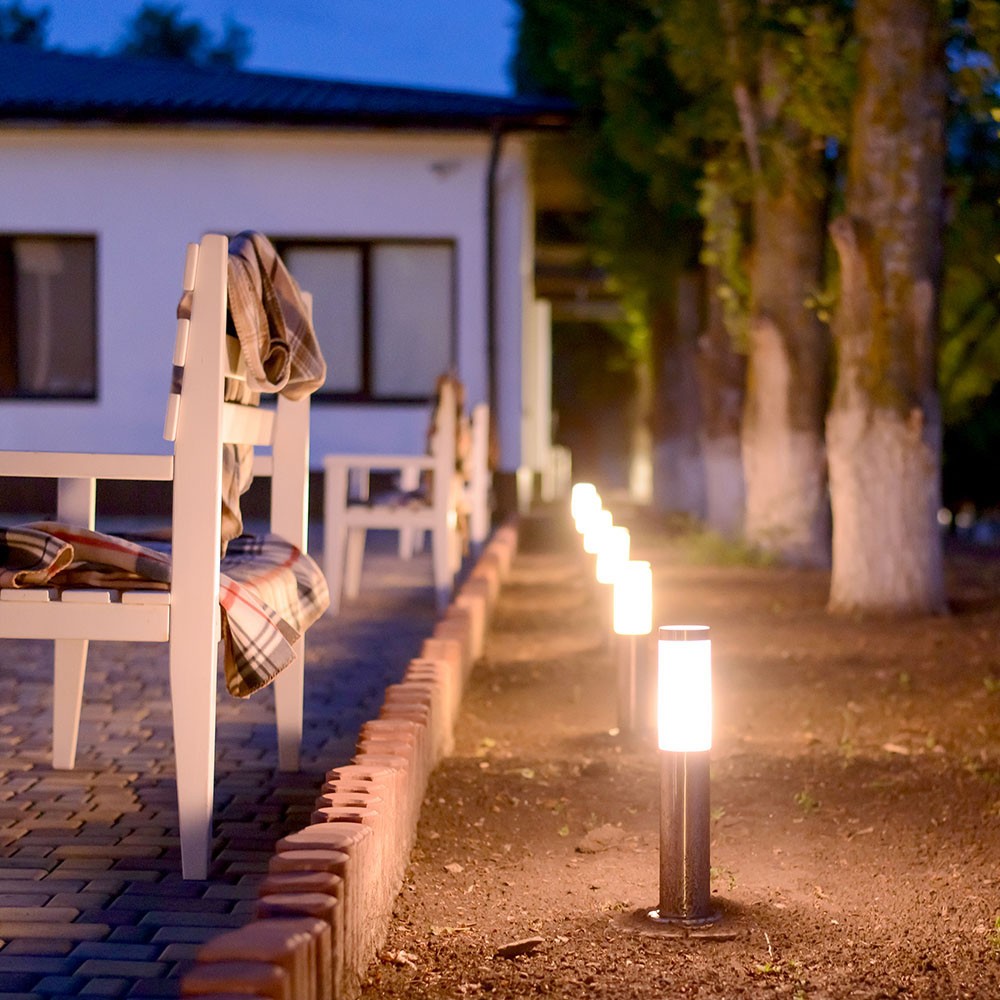 Słupek ogrodowy / Obudowa: Stal nierdzewna / Wysokość: 45cm / Gniazdo: E27 / IP44 / Kolor: Satynowy nikiel