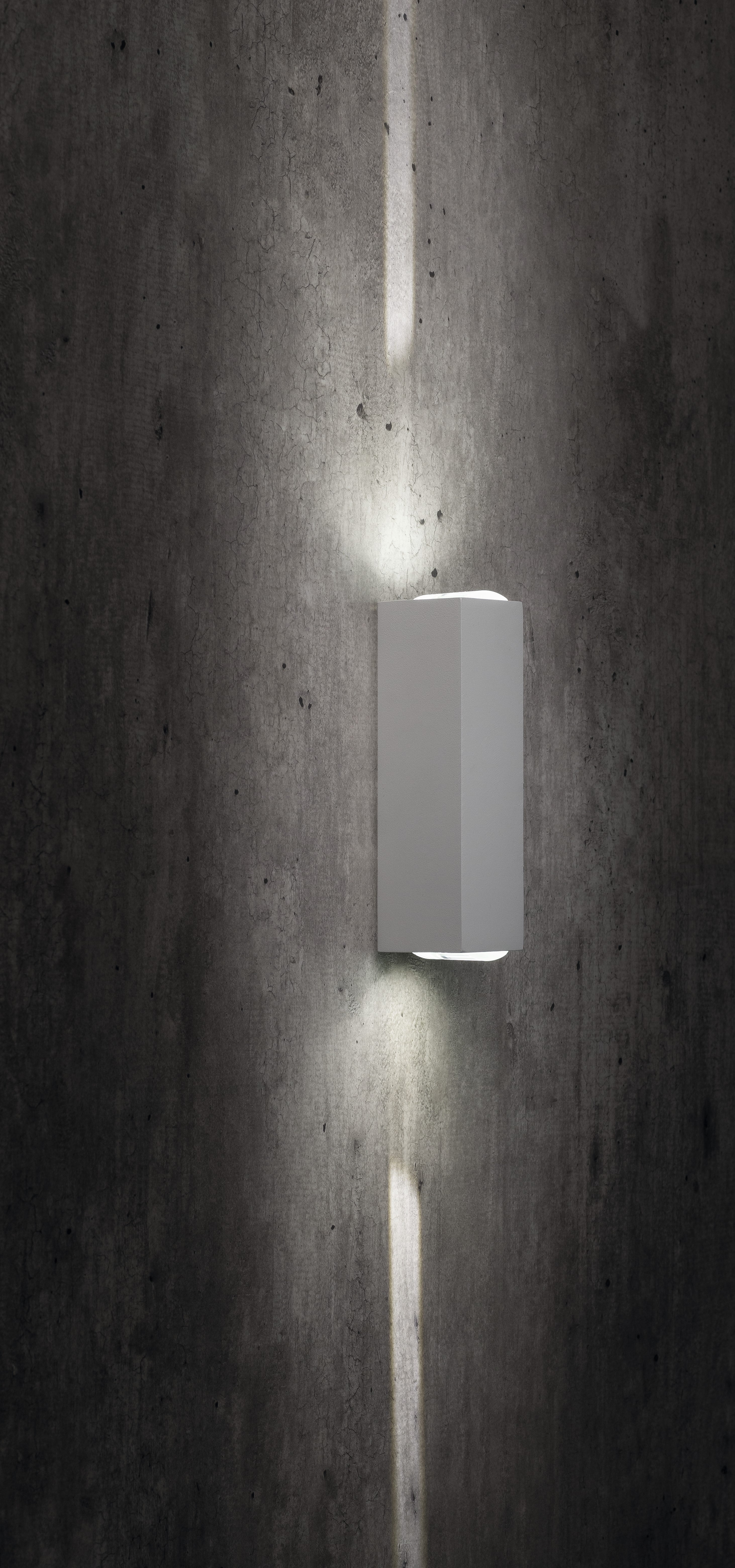 Nowodvorski Lampa ścienna natynkowa LENS LED 2x2W 50/60Hz IP54 - Aluminium lakierowane - Biały 9113