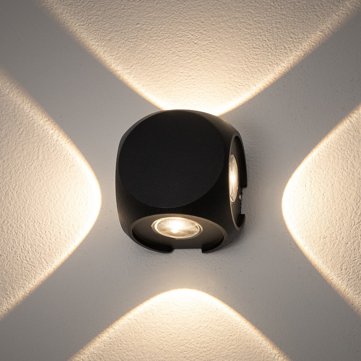 Nowodvorski Lampa downlights natynkowa PATRAS LED 4x1W 50/60Hz IP54 - Aluminium lakierowane - Czarny 9115 - lampa włączona